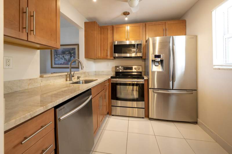1 bedroom Condominium at 1391 S Ocean #803, Delphi Towers Condo, Pompano Beach — photo 3