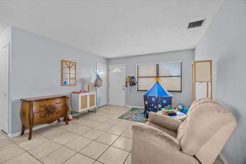 2417 SW Roney Road, Port St. Lucie FL - photo 8 of 39