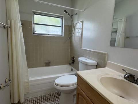 8306 NW 74th Terrace, Tamarac FL - photo 22 of 37