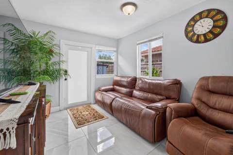 946 Mcintosh Street, West Palm Beach FL - photo 16 of 53