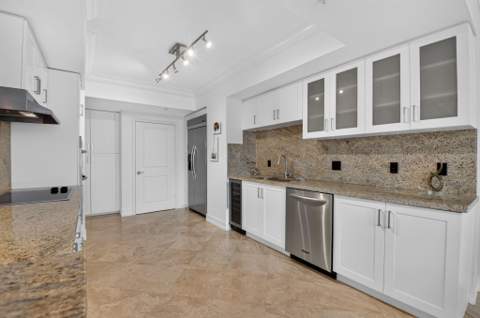 99 SE Mizner Boulevard #Ph37, Boca Raton FL - photo 7 of 49
