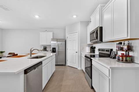 469 Seafoam Circle, Fort Pierce FL - photo 23 of 45
