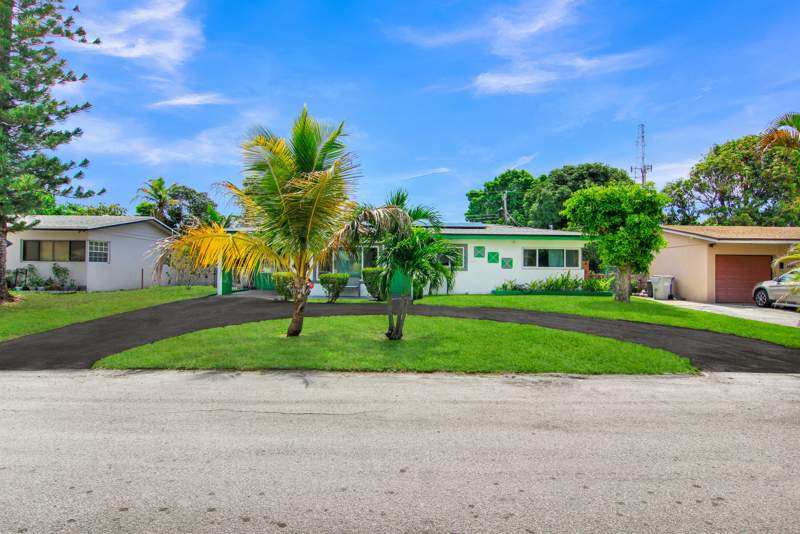 3 bedroom Single Family Residence at 1650 NW 1st Way, Kendall Green Sec, Pompano Beach — photo 2
