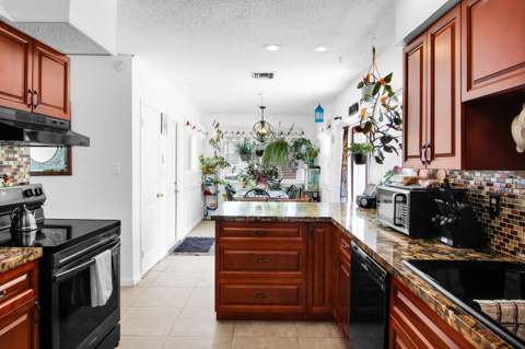 1650 NW 1st Way, Pompano Beach FL - photo 9 of 24