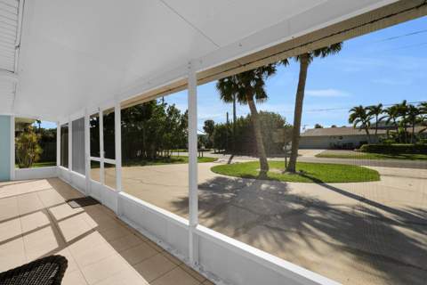 2520 Flotilla Terrace, Fort Pierce FL - photo 8 of 66