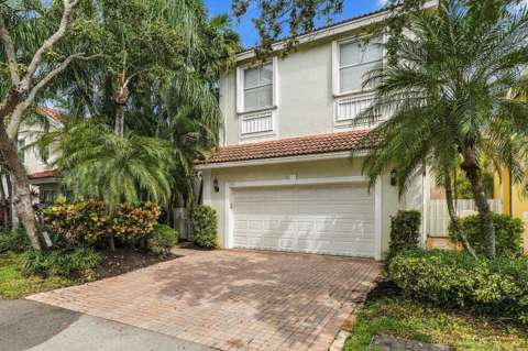 1115 Papaya Street, gated community for sale in Hollywood