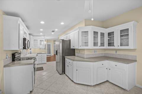 7653 McClintock Way, Port St. Lucie FL - photo 10 of 53