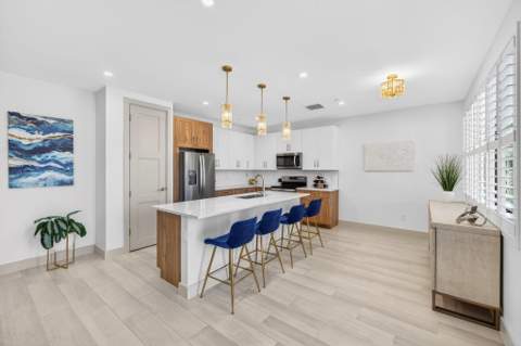 410 SE 12th Court, Fort Lauderdale FL - photo 9 of 65