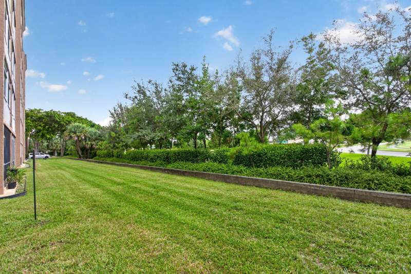 2 bedroom Condominium at 4550 NW 18th Avenue #107, Waters Edge Towers Condo, Deerfield Beach — photo 5