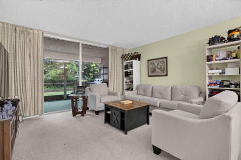 4550 NW 18th Avenue #107, Deerfield Beach FL - photo 14 of 43
