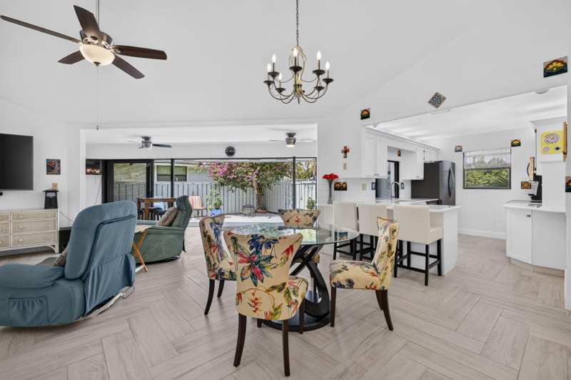 2 bedroom Villa at 1127 E Seminole Avenue #15D, Bella Vista, Jupiter — photo 1