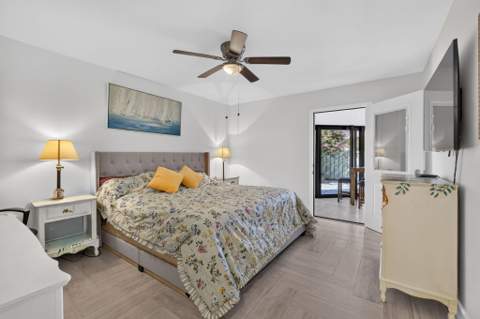 1127 E Seminole Avenue #15D, Jupiter FL - photo 21 of 43