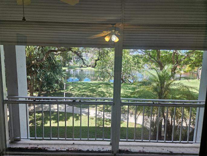 2 bedroom Condominium at 777 SE 2nd Avenue #209, Deerfield Lake Condominium, Deerfield Beach — photo 2