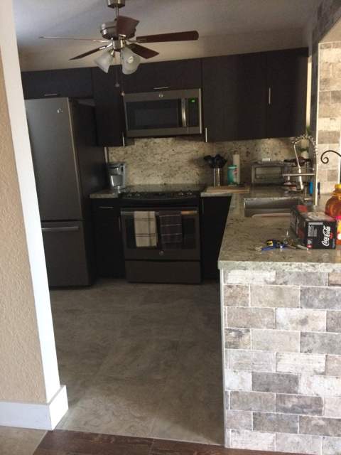 4311 Crystal Lake Drive, Pompano Beach FL - photo 7 of 16