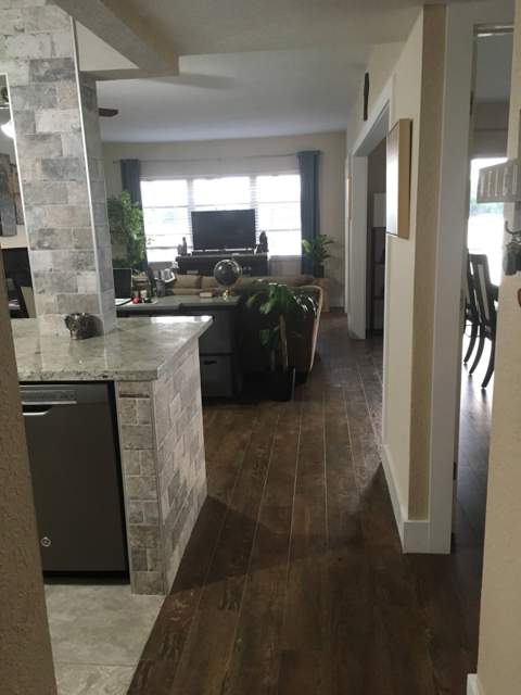 4311 Crystal Lake Drive, Pompano Beach FL - photo 10 of 16