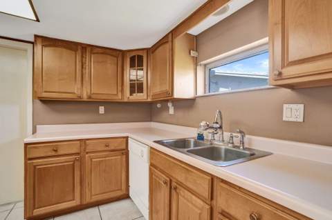 2700 NW 4th Avenue, Pompano Beach FL - photo 16 of 32