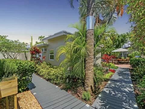 1449 NE 23rd Street, Wilton Manors FL - photo 18 of 29