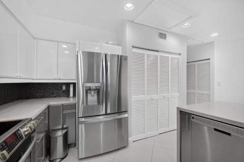 1608 Mizzenmast Way, Jupiter FL - photo 14 of 65