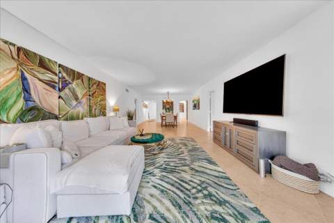 3505 Oaks Way #109, Pompano Beach FL - photo 12 of 54