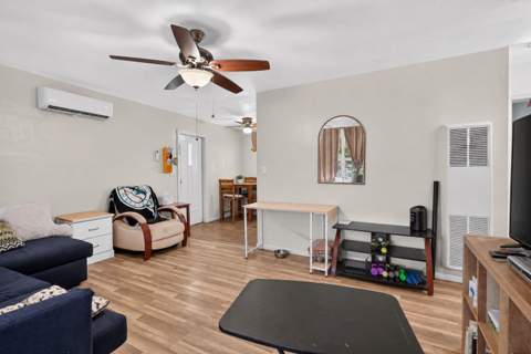 4351 Colt Lane, West Palm Beach FL - photo 6 of 37