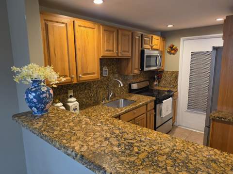 1040 SE 4th Avenue #219, Deerfield Beach FL - photo 10 of 25