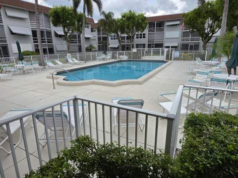 1040 SE 4th Avenue #219, Deerfield Beach FL - photo 22 of 25