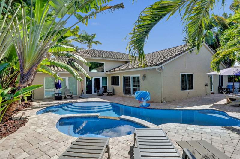 4 bedroom Single Family Residence at 9645 E Tree Tops Court, The Ridge on Nob Hill, Davie — photo 4
