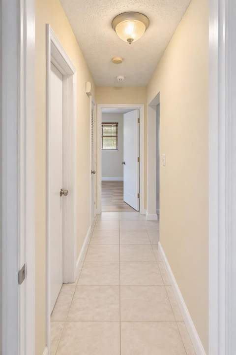 5716 NW 65th Way, Tamarac FL - photo 14 of 18