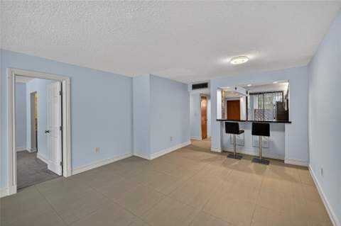 1100 SE 5th Court #53, Pompano Beach FL - photo 6 of 42