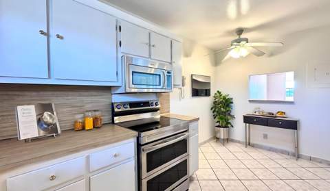 10207 Sunrise Lakes Boulevard #407, Sunrise FL - photo 7 of 35
