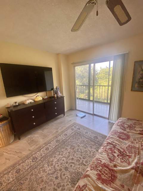 7281 Amberly Lane #404, Delray Beach FL - photo 11 of 36