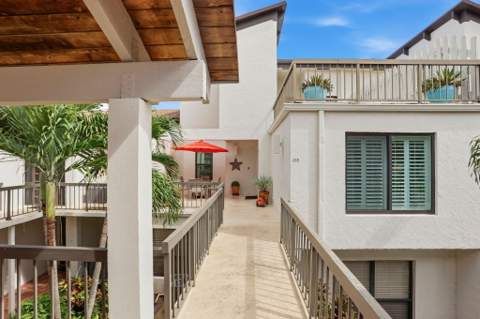 900 Greensward Lane #209-G, Delray Beach FL - photo 6 of 61