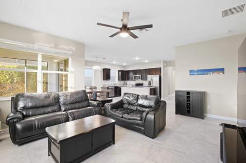 7730 NW Gladwell Lane, Port St. Lucie FL - photo 6 of 48