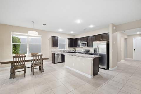7730 NW Gladwell Lane, Port St. Lucie FL - photo 15 of 48