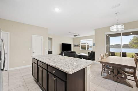 7730 NW Gladwell Lane, Port St. Lucie FL - photo 14 of 48