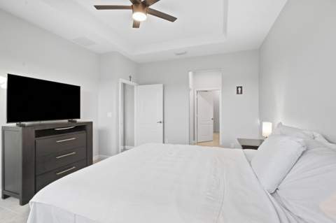 7730 NW Gladwell Lane, Port St. Lucie FL - photo 22 of 48