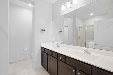 7730 NW Gladwell Lane, Port St. Lucie FL - photo 24 of 48