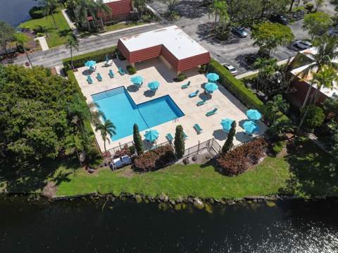 9901 NW 6th Place #9901, Plantation FL - photo 24 of 28
