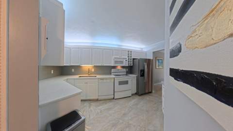 5650 Camino Del Sol #101, Boca Raton FL - photo 6 of 31