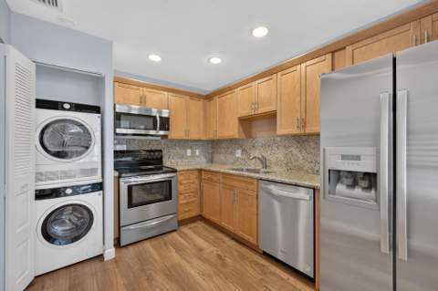 21501 Juego Circle #29 F, Boca Raton FL - photo 9 of 48