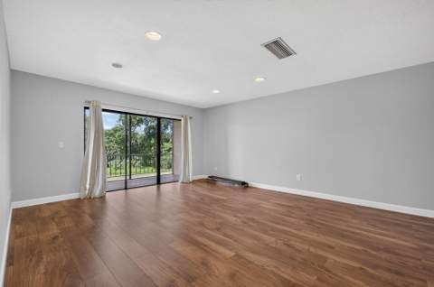 21501 Juego Circle #29 F, Boca Raton FL - photo 16 of 48