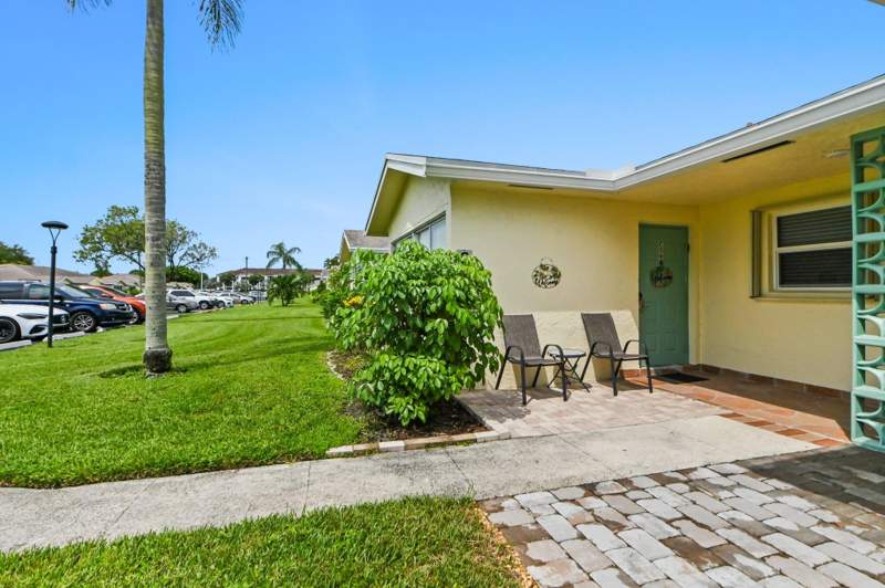 1 bedroom Villa at 5265 Lakefront Boulevard #C, High Point Of Delray West, Delray Beach — photo 3
