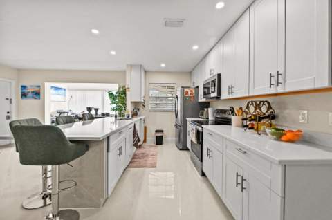 5265 Lakefront Boulevard #C, Delray Beach FL - photo 14 of 32
