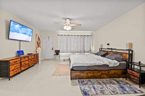 5265 Lakefront Boulevard #C, Delray Beach FL - photo 19 of 32