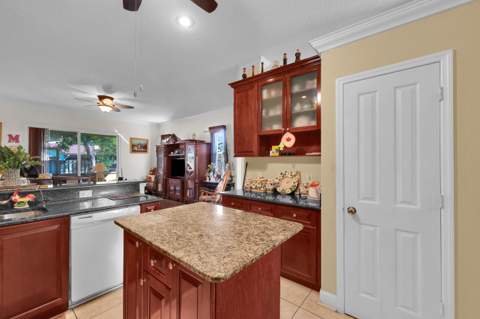 1885 SW Altman Avenue, Port St. Lucie FL - photo 17 of 64