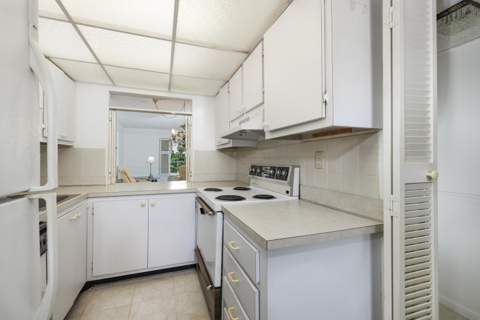 5373 SE Miles Grant Road #108, Stuart FL - photo 8 of 42