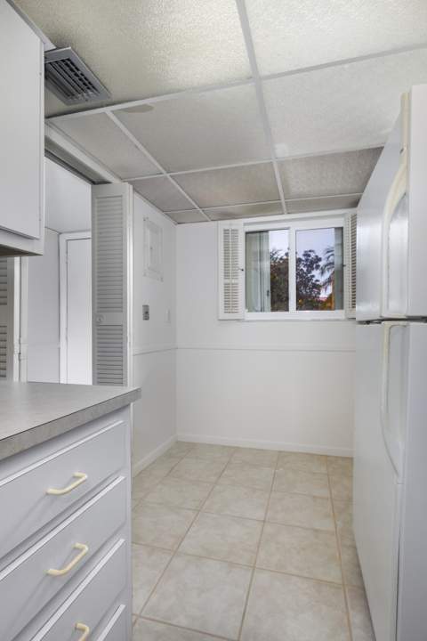 5373 SE Miles Grant Road #108, Stuart FL - photo 11 of 42