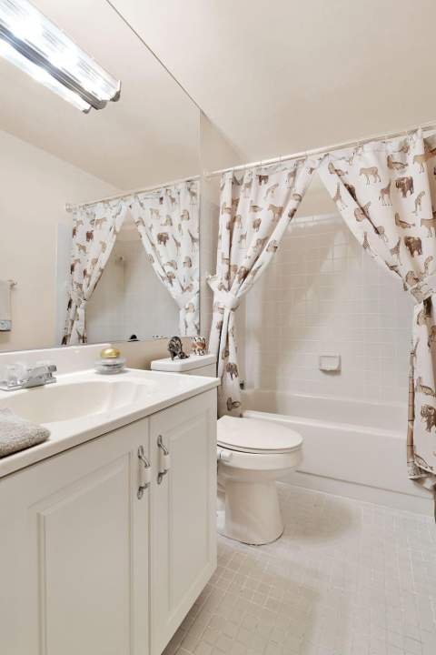 8955 Sunscape Lane, Boca Raton FL - photo 18 of 63