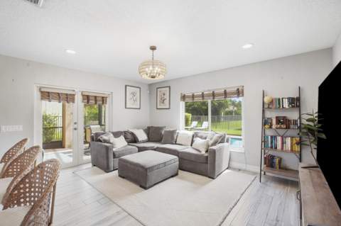11422 Sage Meadow Terrace, Royal Palm Beach FL - photo 10 of 55