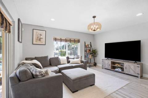 11422 Sage Meadow Terrace, Royal Palm Beach FL - photo 12 of 55